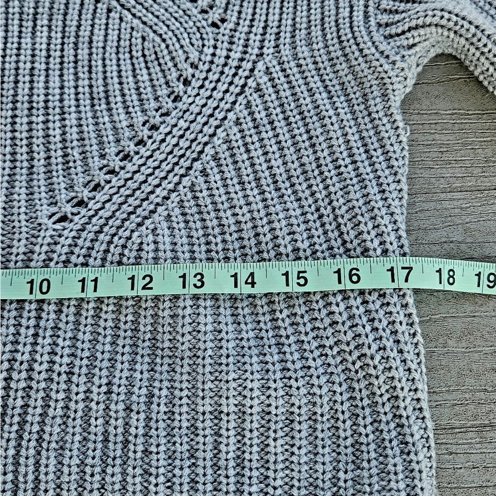 Shein womens cropped sweater. Small New no tags. - Picture 12 of 15